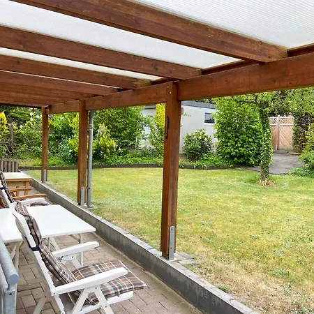Familienurlaub Auf Zwei Ebenen Im Herzen Von Duhnen Apartman Cuxhaven