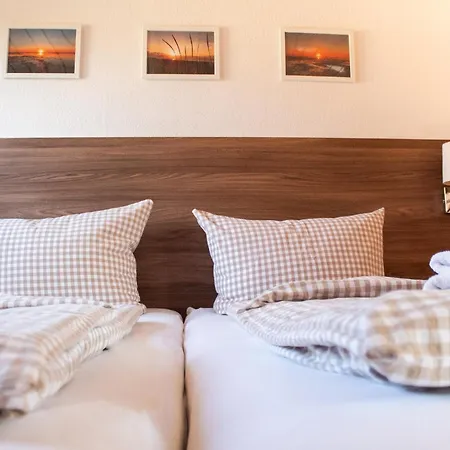 Apartment Familienurlaub Auf Zwei Ebenen Im Herzen Von Duhnen